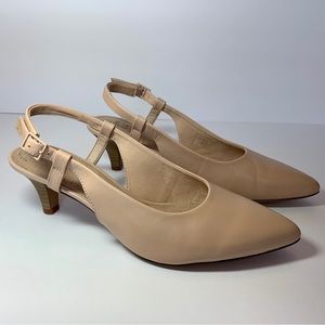 Clarks Leather Linvale Loop heels women’s 9.5 W  new in box. Blush